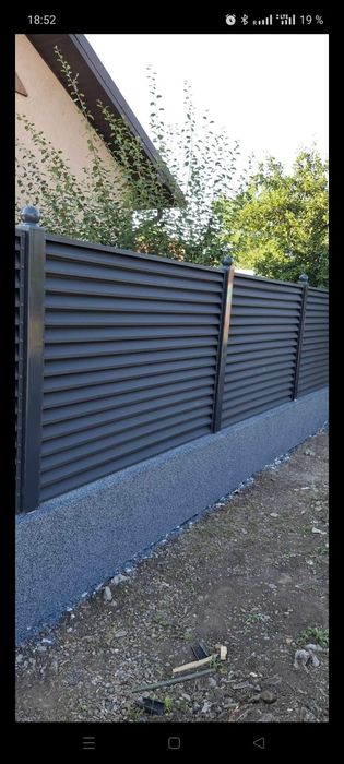 Vand garduri și porți