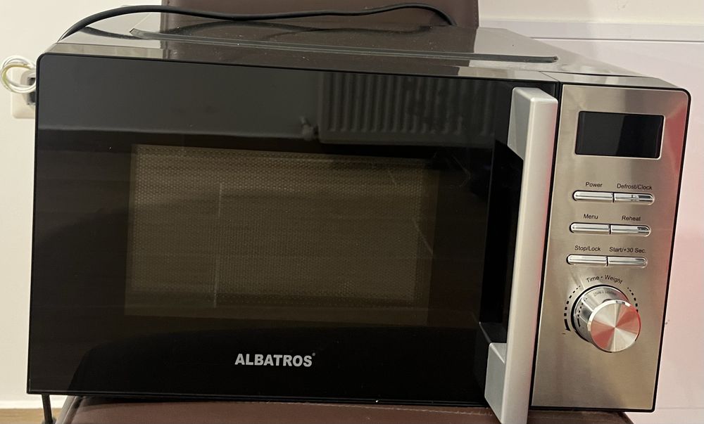 Cuptor cu microunde Albatros