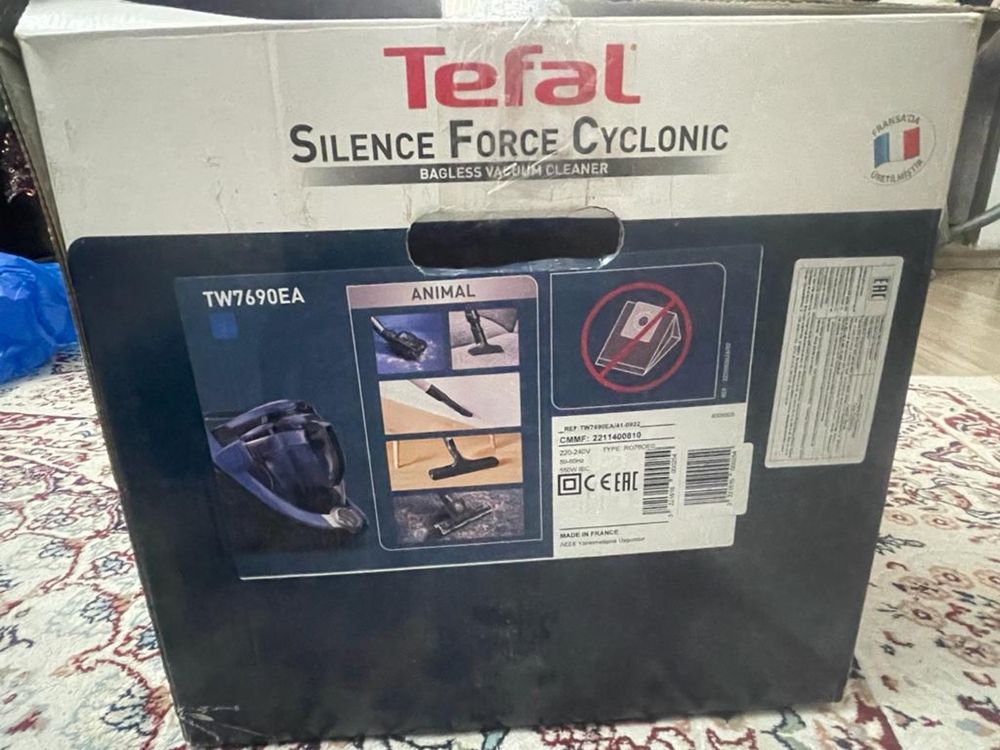 Продам пылесос tefal TW7690EA