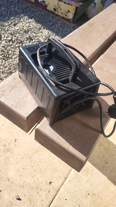 Convertor tensiune 220v ieșire 110v 300w se poate folosi și asomator