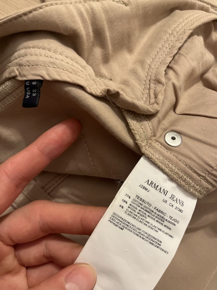 Оригинален панталон Armani Jeans, 29н