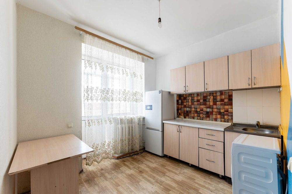 Продается 1 ком квартира г. Косшы, мкр. Лесная Поляна д. 15
