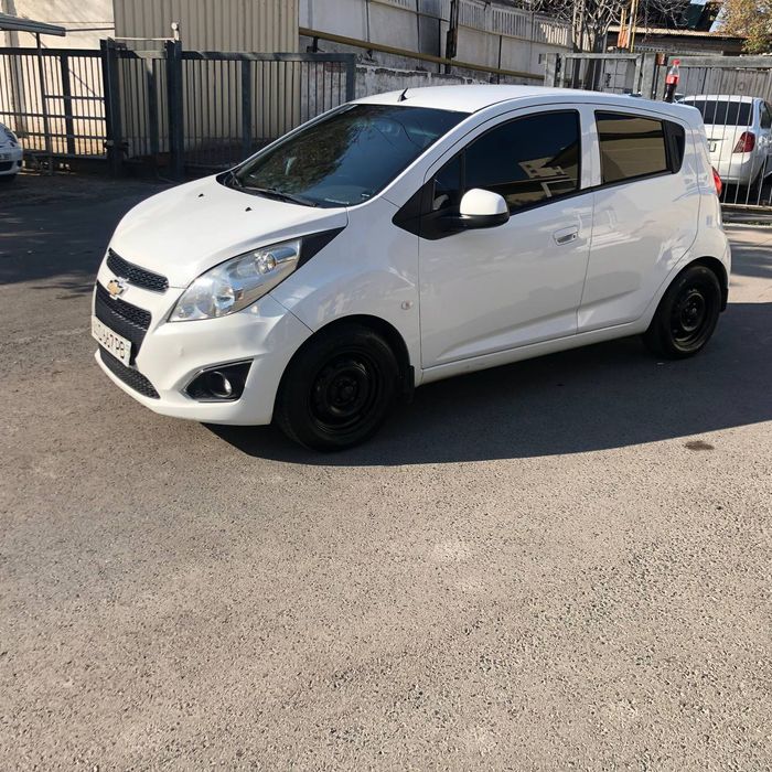 Spark sotiladi srochna