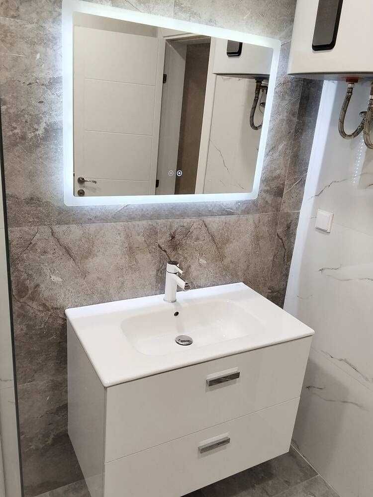 Продава се Двустаен апартамент в Пловдив, Христо Смирненски - 80 кв.м за 1932 €/кв.м - Снимка #10