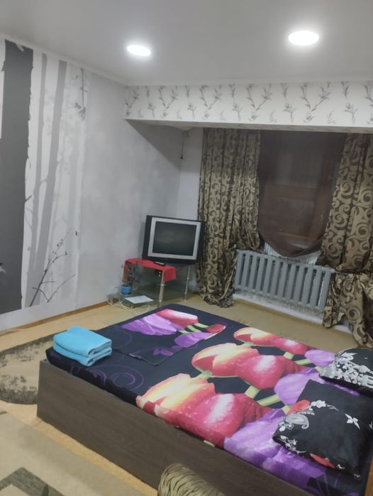По часам по суточно на ночь квартира сдаётся в аренду