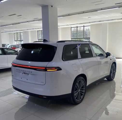 Leapmotor C16 210KM Gibrid Dop opsiya 2025 3 yil garantiya +RUSFIKATSA