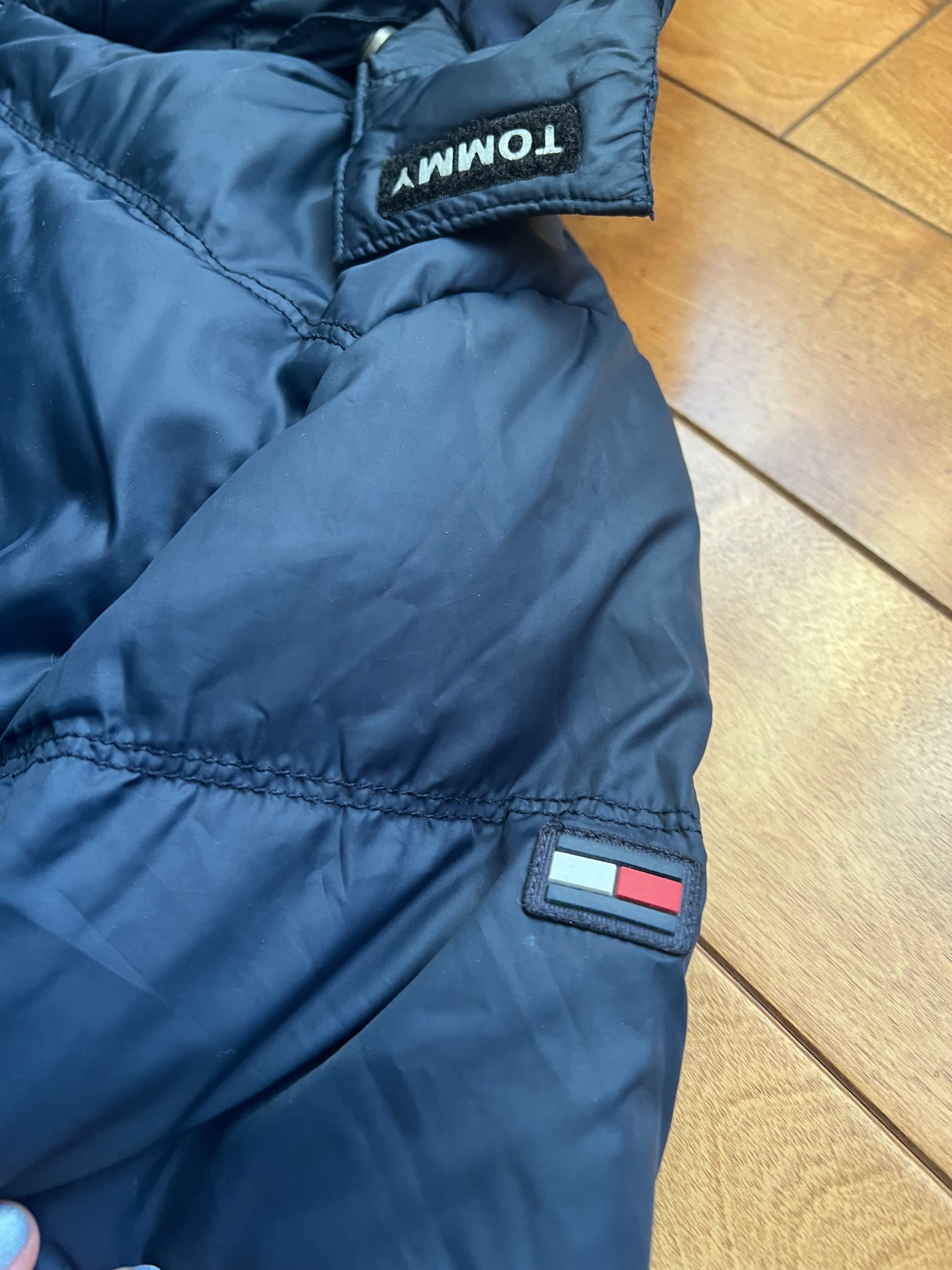 зимно яке на Tommy Hilfiger