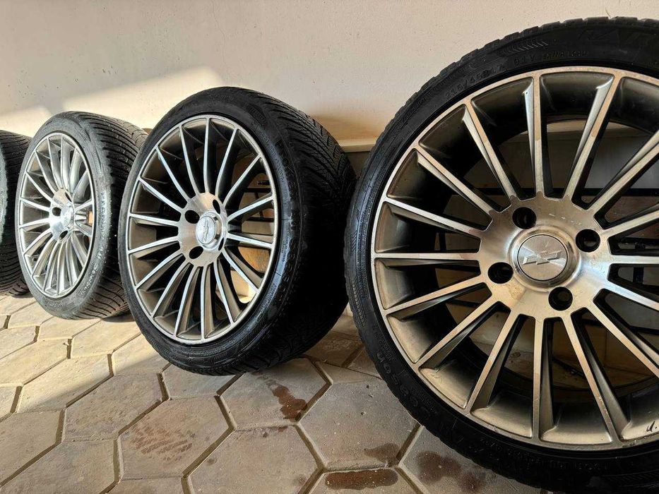 Диски в комплекте с шинами R17 для GENTRA