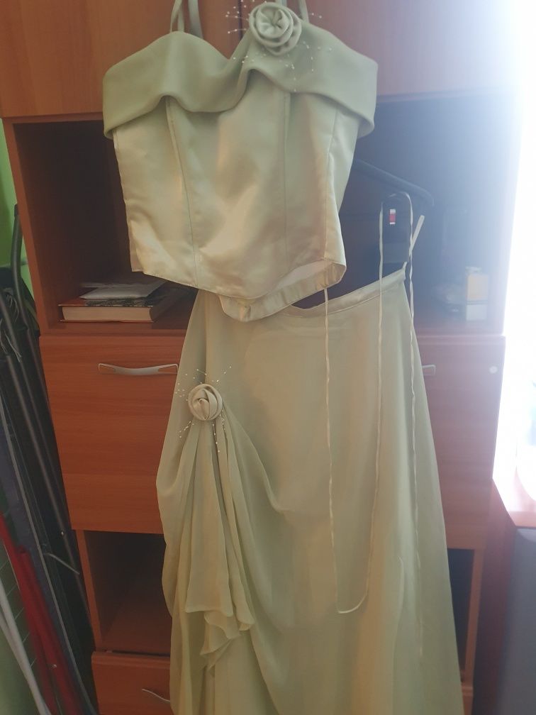 Rochie de ocazie din 2 piese:fusta și corset,culoare verde fistic