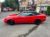 Dezmembrez mercedes clk w208