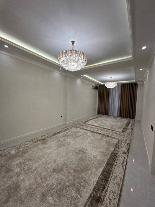 Продается квартира в новом ЖК Modern Stroy 3 ком 3 этаж 148м2