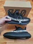 Adidași Yezii original