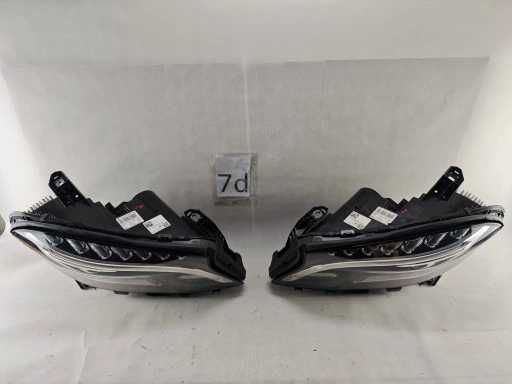 Mercedes GLA X156 W156 far stanga dreapta faruri xenon bi-xenon led