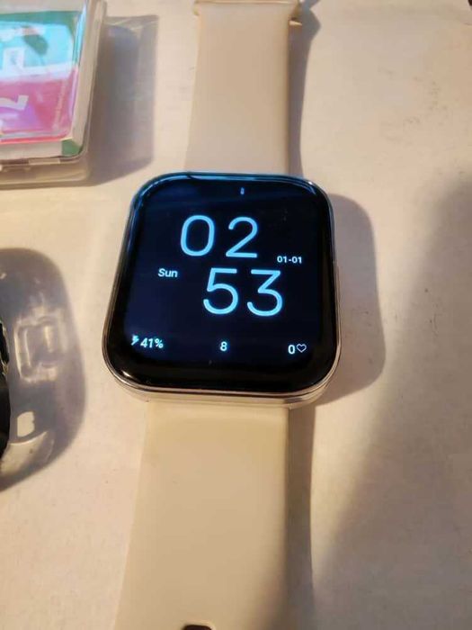 Vand Ceas Amazfit bip 5 , de dama