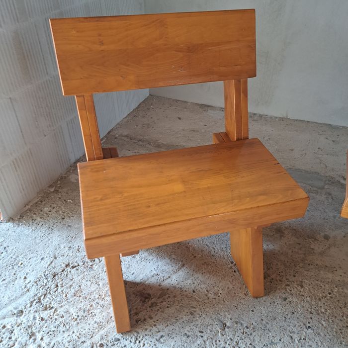 Scaun de lemn 60 cm lungime 32 cm lățime