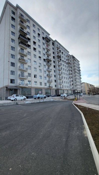 ПРОДАЕТСЯ КВАРТИРА, Юнусабад 10 квартал, с ремонтом.