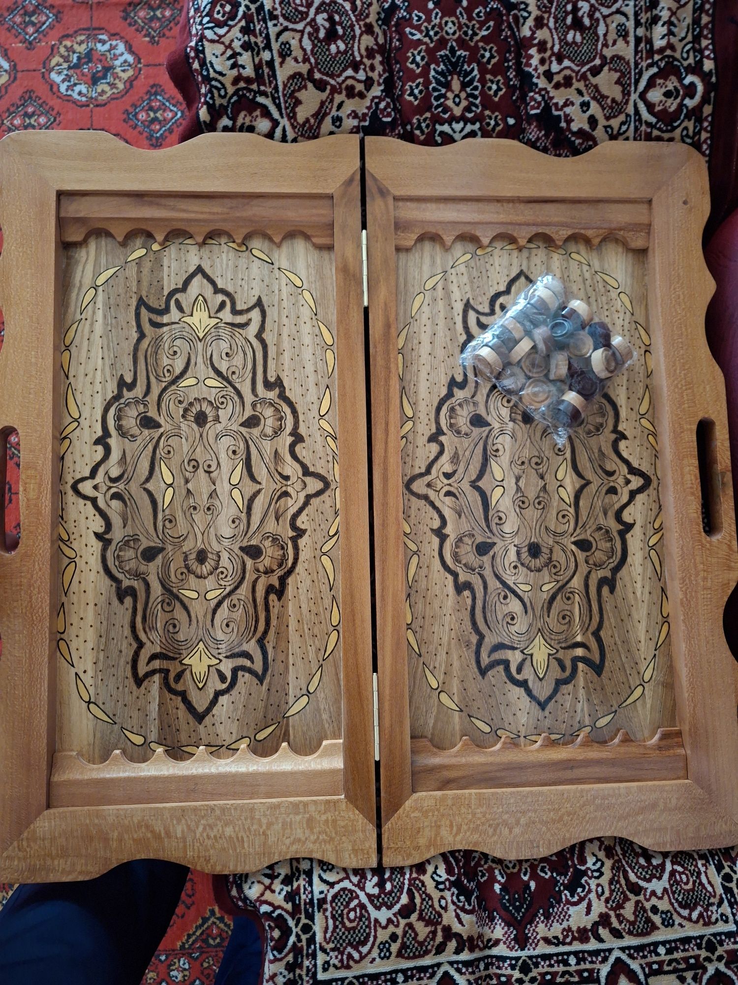 Narda yongʻoq daraxtidan yasalgan
