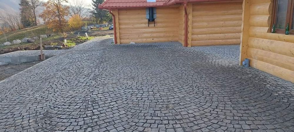 Piatră cubică Andezit, mă deplasez oriunde în Țară