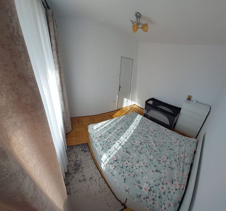 Apartament 2 camere, zonă excelentă Oradea – orientare est-sud!