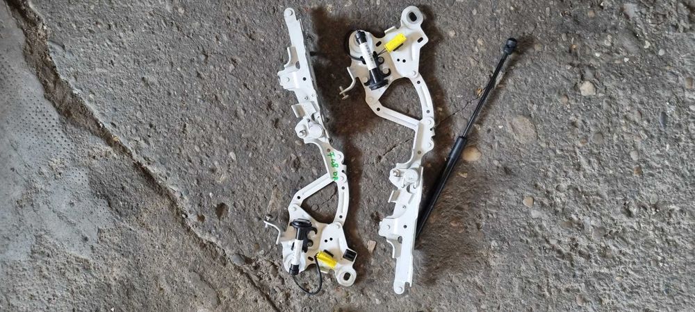 Balamale capota cu capse pirotehnice BMW X1 F48