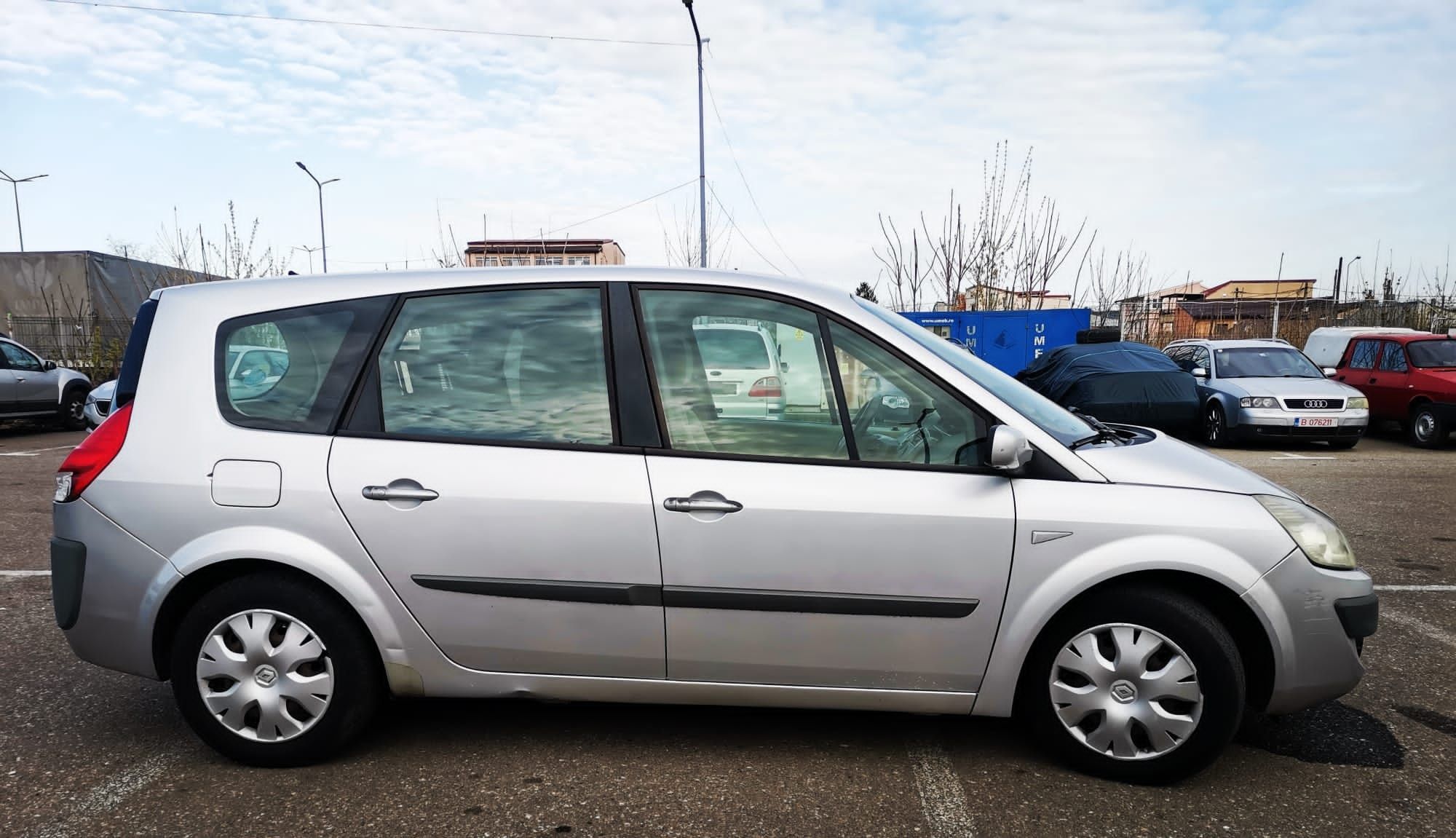 Renault Grand Scenic 1.9 dci