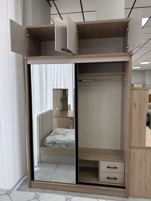 Viola shkaf yosh oyla uchun juda zor  Premium sifat