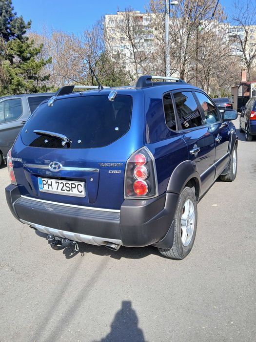 Vând Hyundai Tucson 10 2005