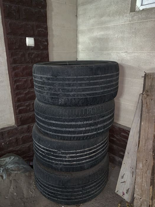 Летние шины 295/40/ R21