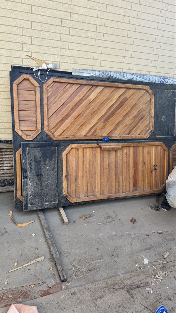 Дарвоза б/у.  Размер 2,30х3,60