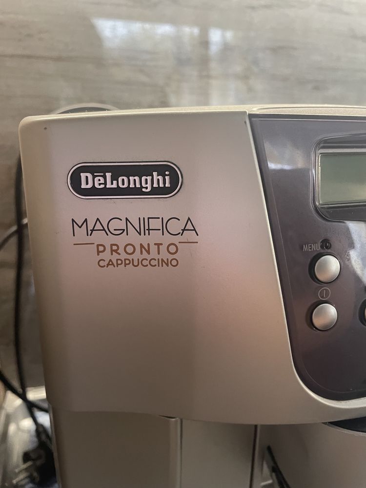 Кафемашина Delonghi Magnifika