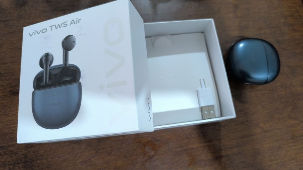 Продаю блютуз наушники