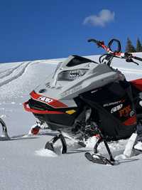 Snowmobil skidoo expert 850 turbo 2021