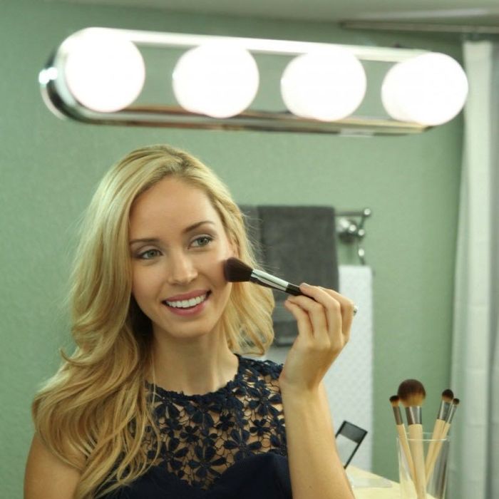Лампи за грим самозалепващи