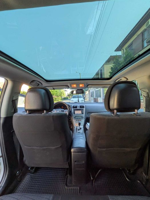 Toyota Avensis 2.2 D-CAT