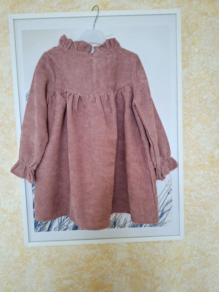 Rochiță reiat pentru fetite, marimi: 90, 100