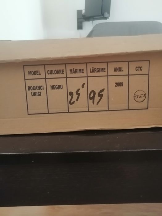 Bocanci armata piele, negri, mărimea 38