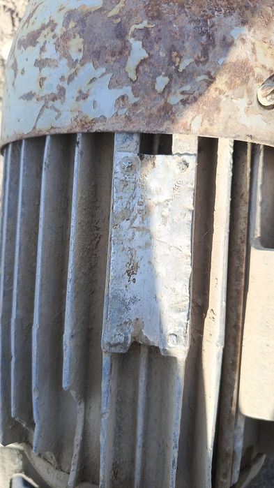 Моторлар сотилади