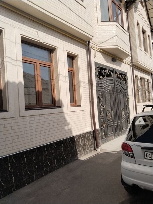 Продам 2 -х этажный дом. Дом новый. Старые Сергели. Везде для машины.