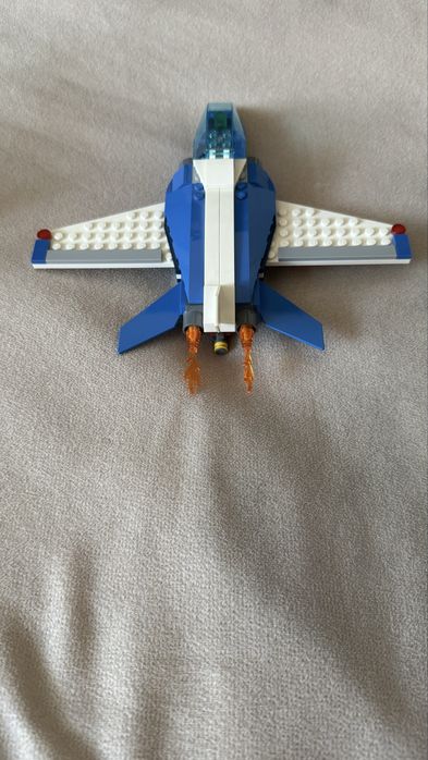 LEGO City Sky Police Parachute Arrest (Set 60208)