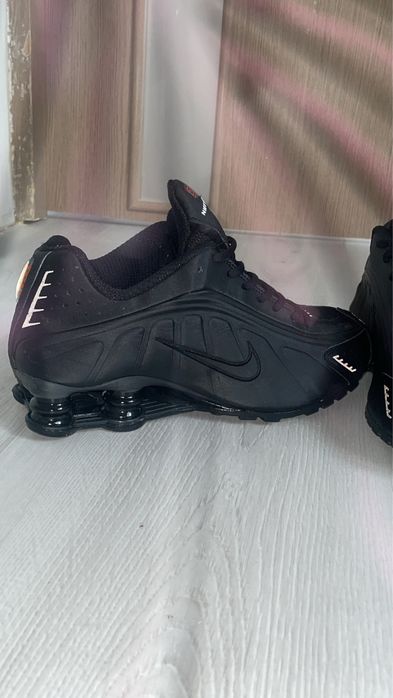 Nike Shox R4 in conditie foarte buna “nefolositi”