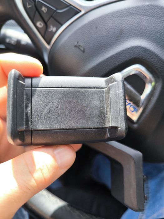 Vând suport telefon consola  DACIA Sandero/Jogger