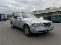 Mercedes w202 2.2 обьем
