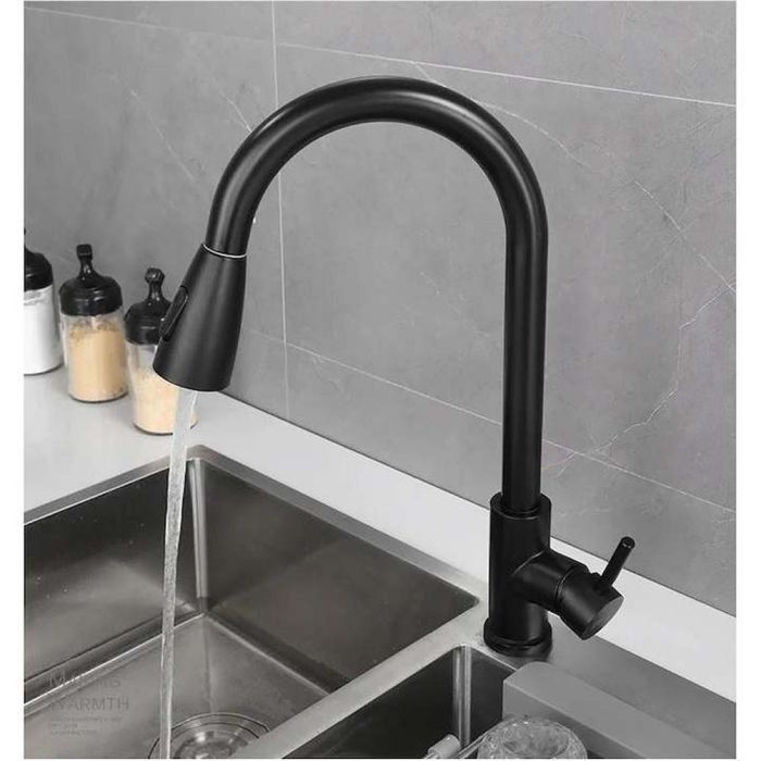 Кухненски смесител с издърпва се душ