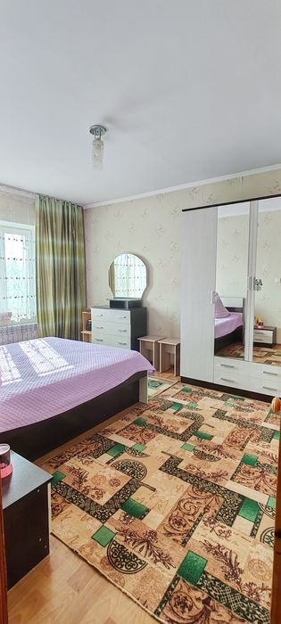 Продаётся 2х комнатная 77 серия