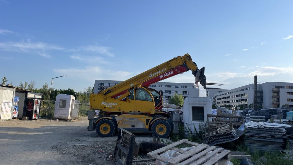 Inchiriez Manitou - Tip Dieci