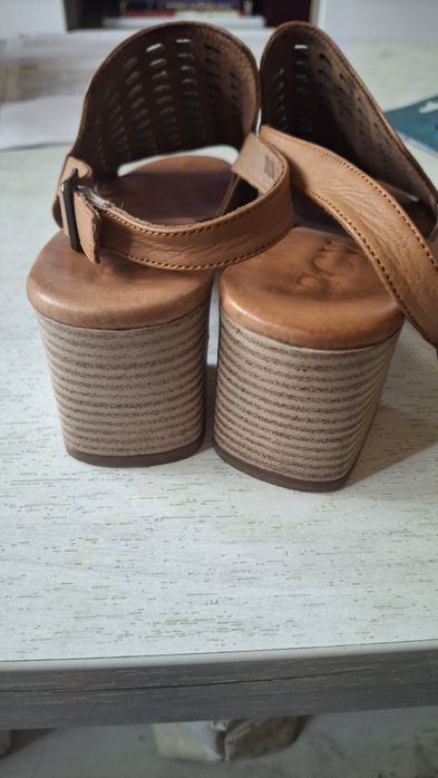 Reducere sandale piele 36,piele int/ext