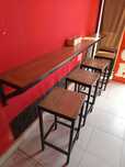 Kafe , hoddok honalar uchun stol stul