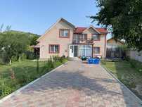 Casa de vanzare p+m