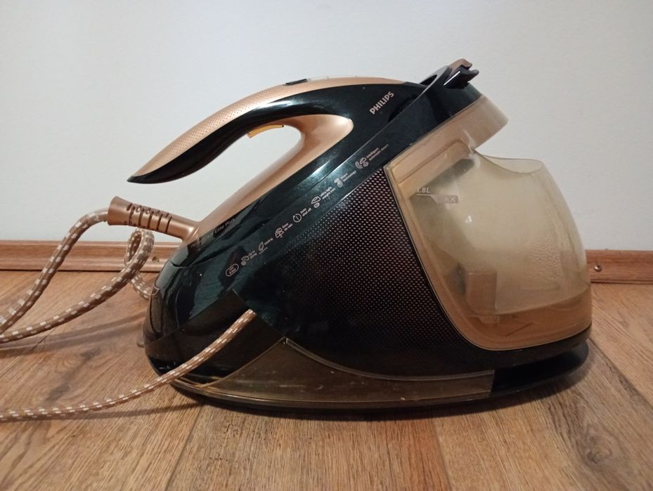 Statie de calcat Philips - PerfectCare Elite Plus