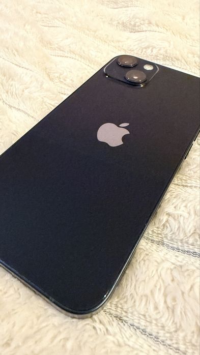 iPhone 13 256 GB 88% батерия